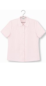 06040 en joie(アンジョア) シルクのような光沢が装いをグレードアップする半袖ブラウス 93-06040