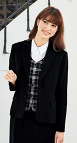en joie(アンジョア) 81415 美しいシルエットのテーラードジャケット 無地 93-81415