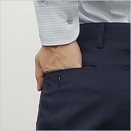 後ろ左ポケット(ボタン付き)