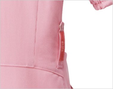 右脇部分にuniteのロゴ入りネームループ