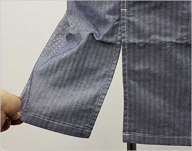 LCK79001 Lee オーバーオールエプロン(男女兼用) スリット入りだから、足さばきしやすい